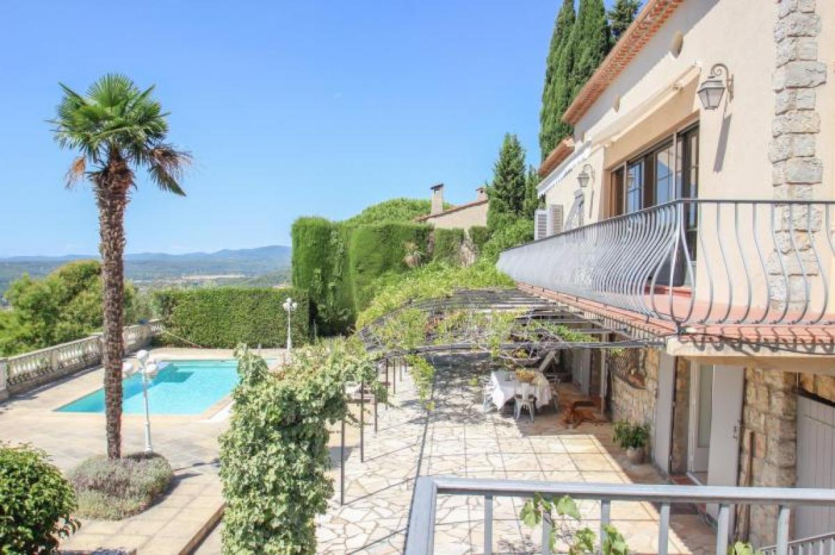 Picture of Villa For Sale in Montauroux, Cote d'Azur, France