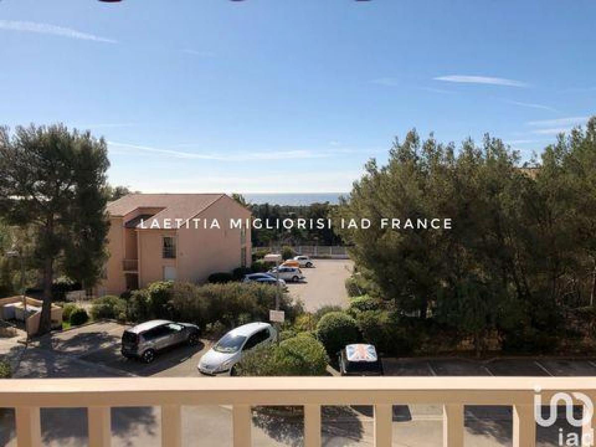 Picture of Apartment For Sale in Bandol, Cote d'Azur, France