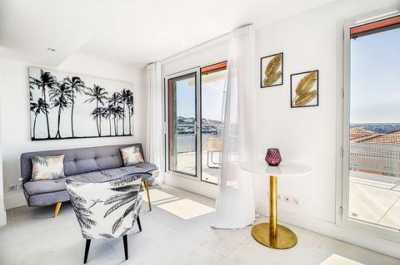 Condo For Sale in 