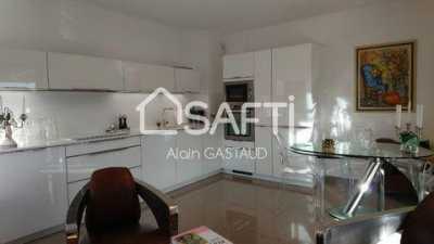 Condo For Sale in Saint-Raphael, France