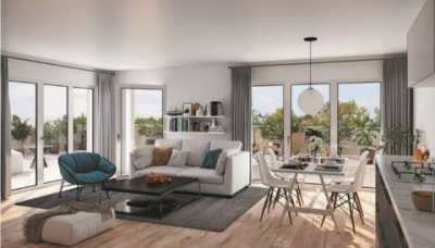 Condo For Sale in Hyeres, France