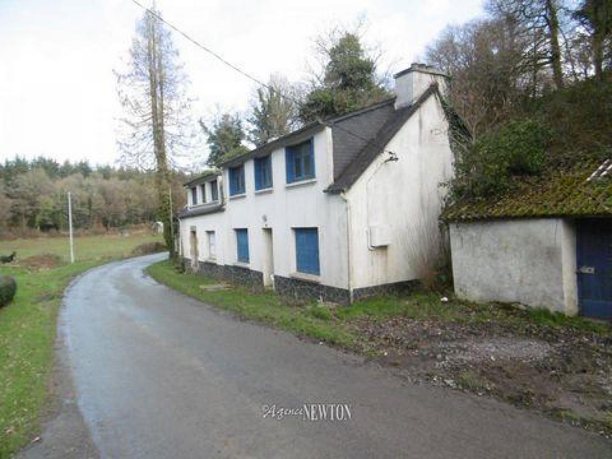 Picture of Home For Sale in Mael Carhaix, Cotes D'Armor, France