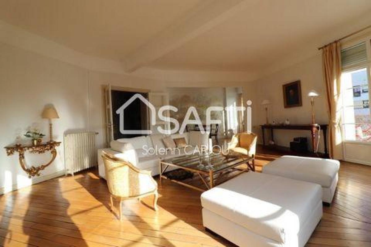 Picture of Apartment For Sale in Lorient, Bretagne, France