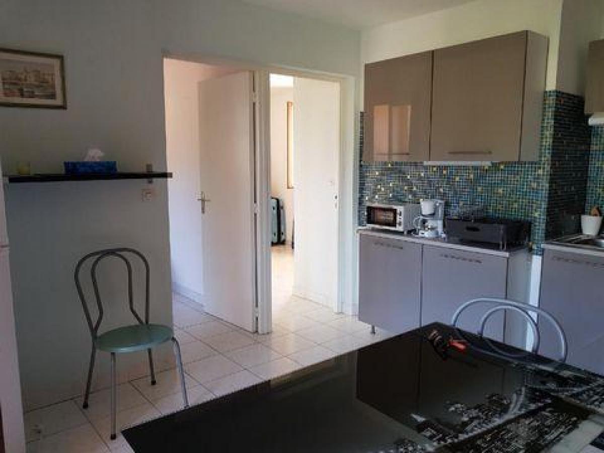 Picture of Apartment For Sale in Cavalaire Sur Mer, Cote d'Azur, France