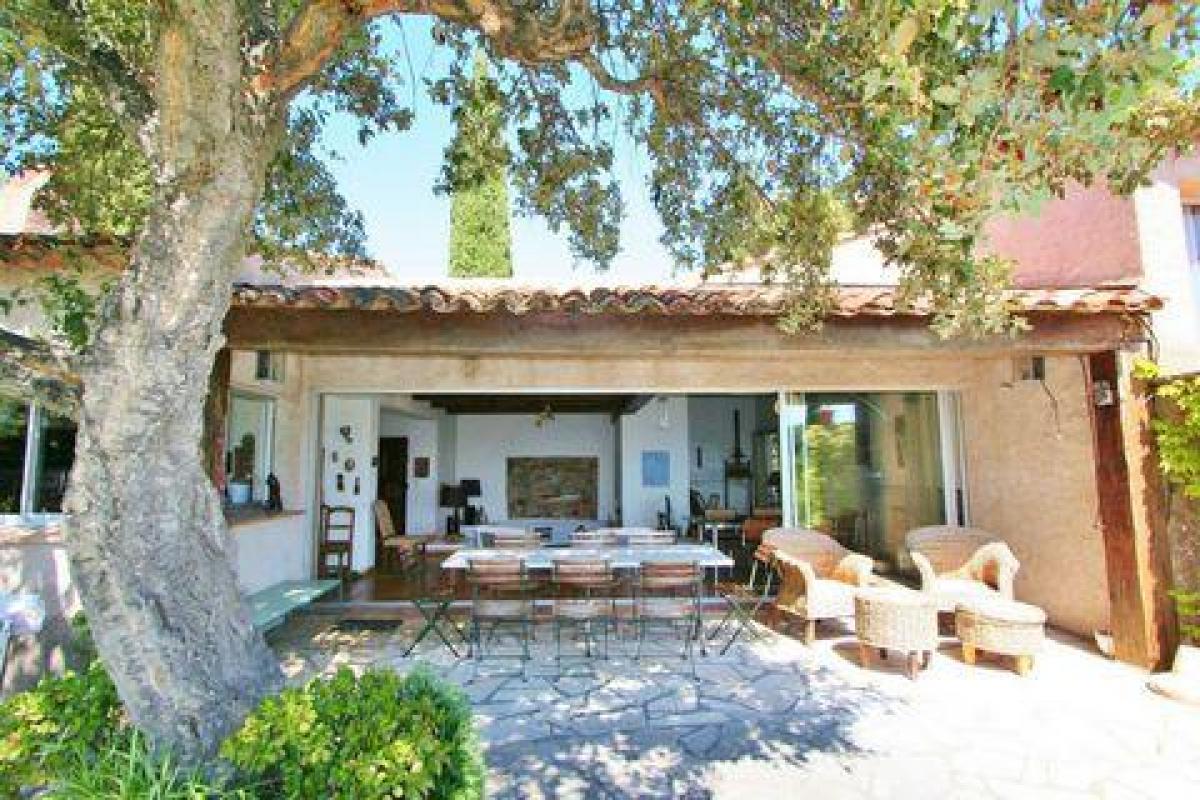 Picture of Home For Sale in Saint-Tropez, Cote d'Azur, France