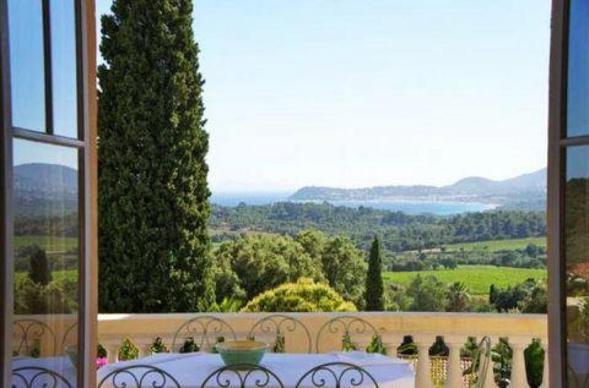 Picture of Home For Sale in Saint-Tropez, Cote d'Azur, France