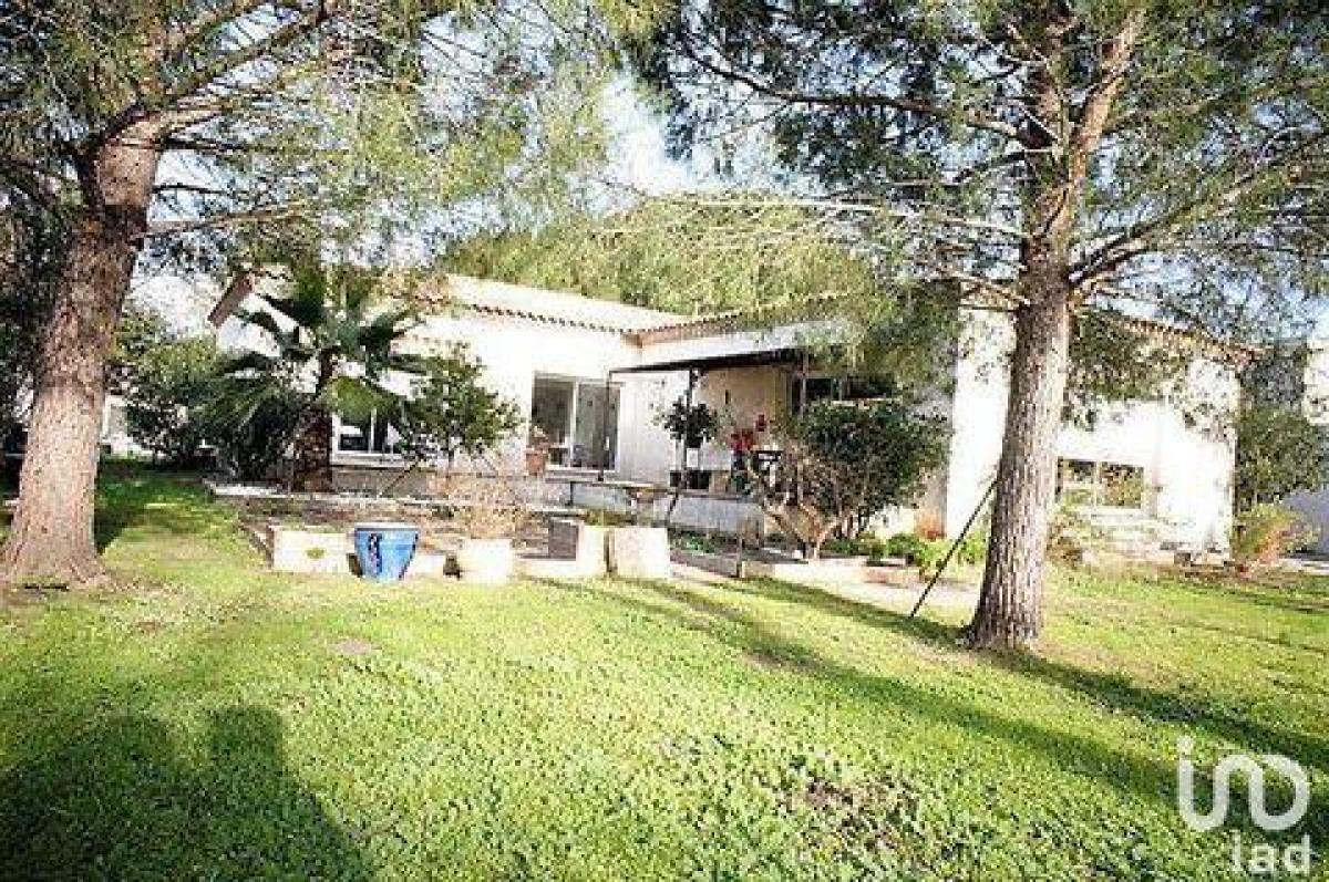 Picture of Home For Sale in Beziers, Languedoc Roussillon, France