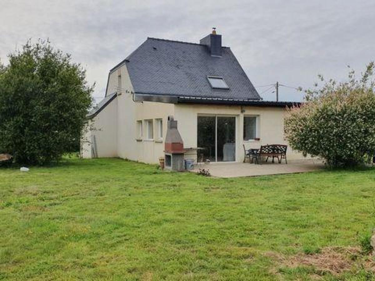 Picture of Home For Sale in Locmine, Morbihan, France