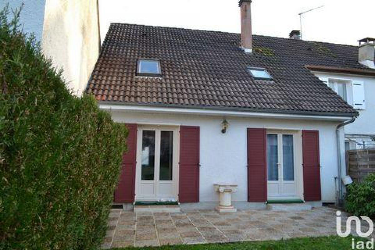 Picture of Home For Sale in Panazol, Limousin, France