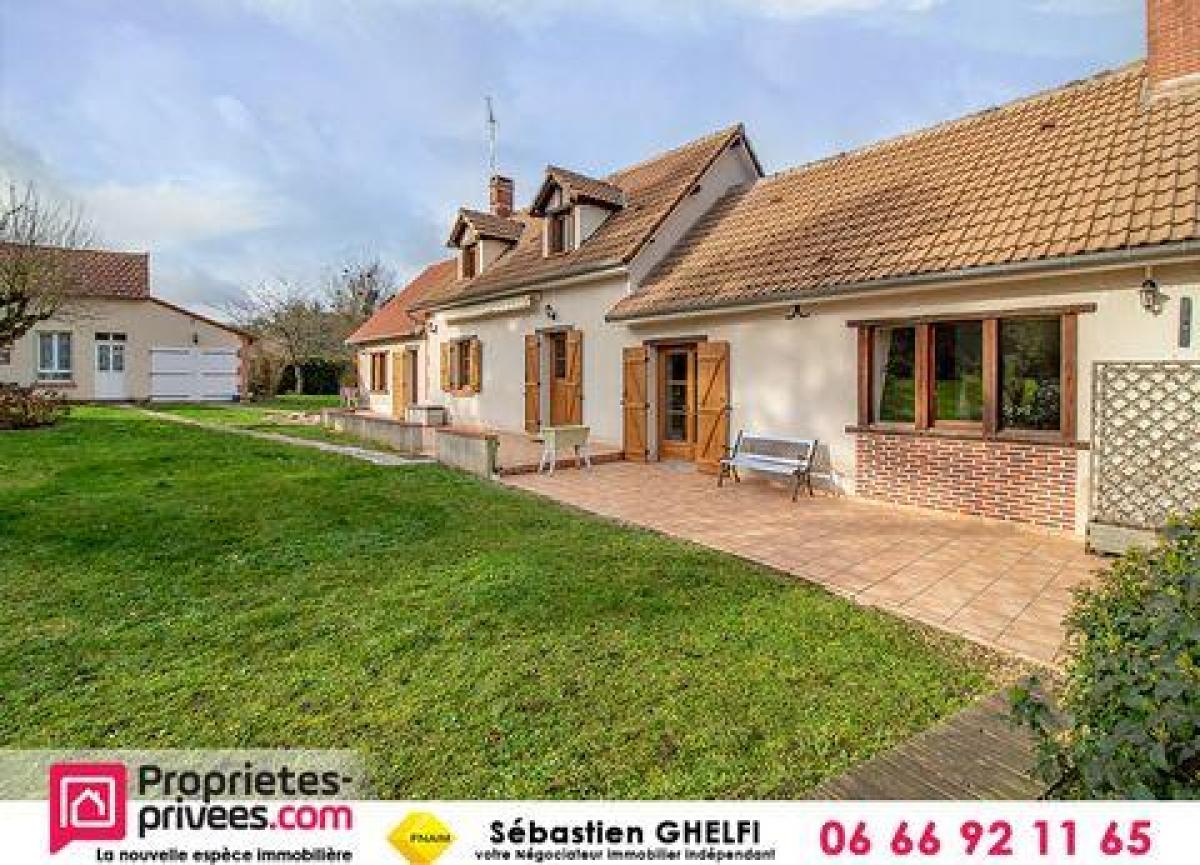 Picture of Home For Sale in Contres, Centre, France