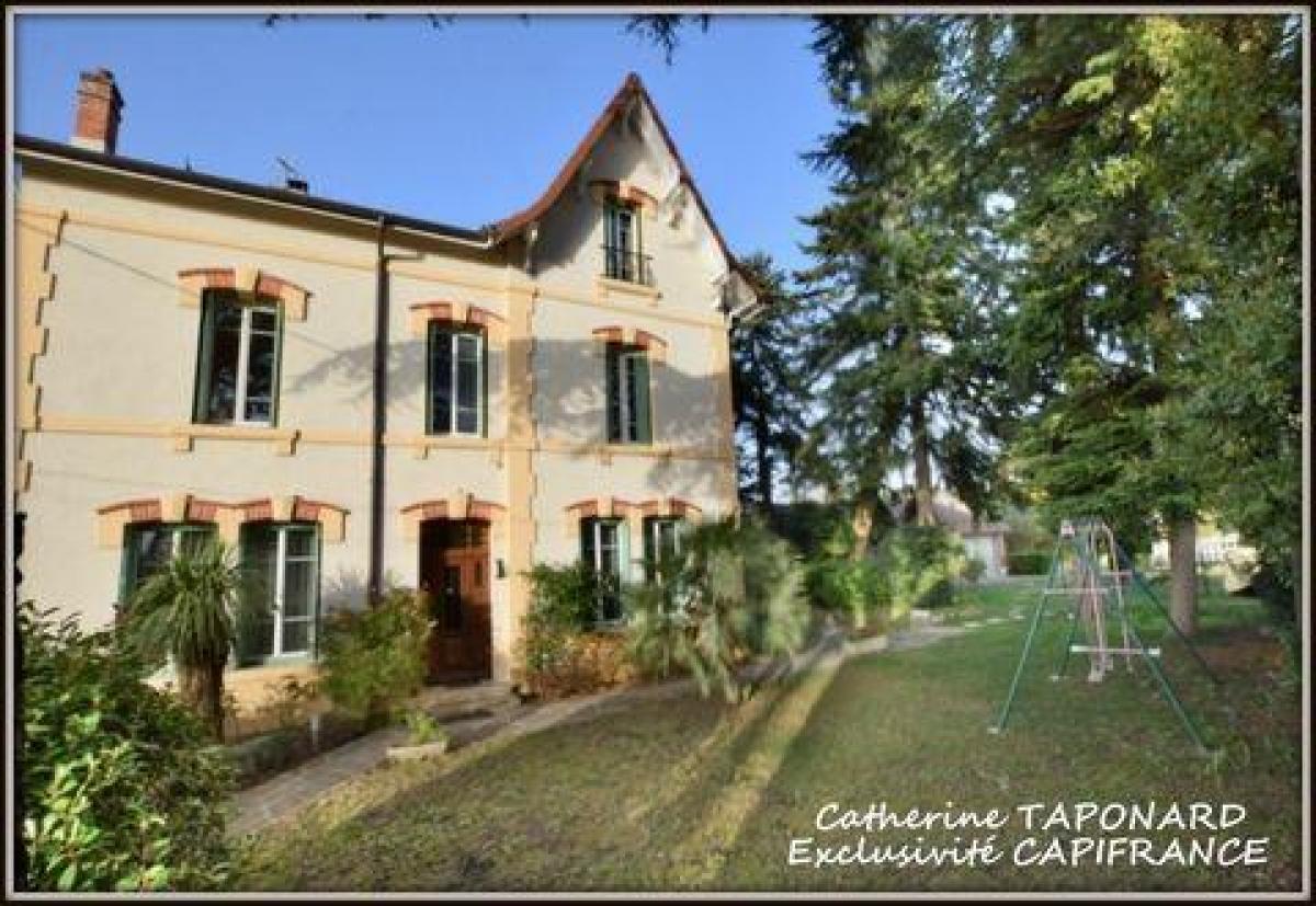 Picture of Home For Sale in Montelimar, Rhone Alpes, France