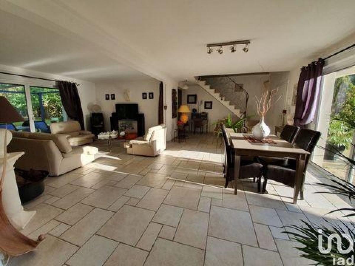 Picture of Home For Sale in Contres, Centre, France