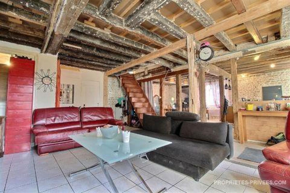 Picture of Home For Sale in Artenay, Centre, France