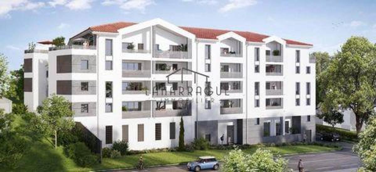 Picture of Condo For Sale in Anglet, Aquitaine, France