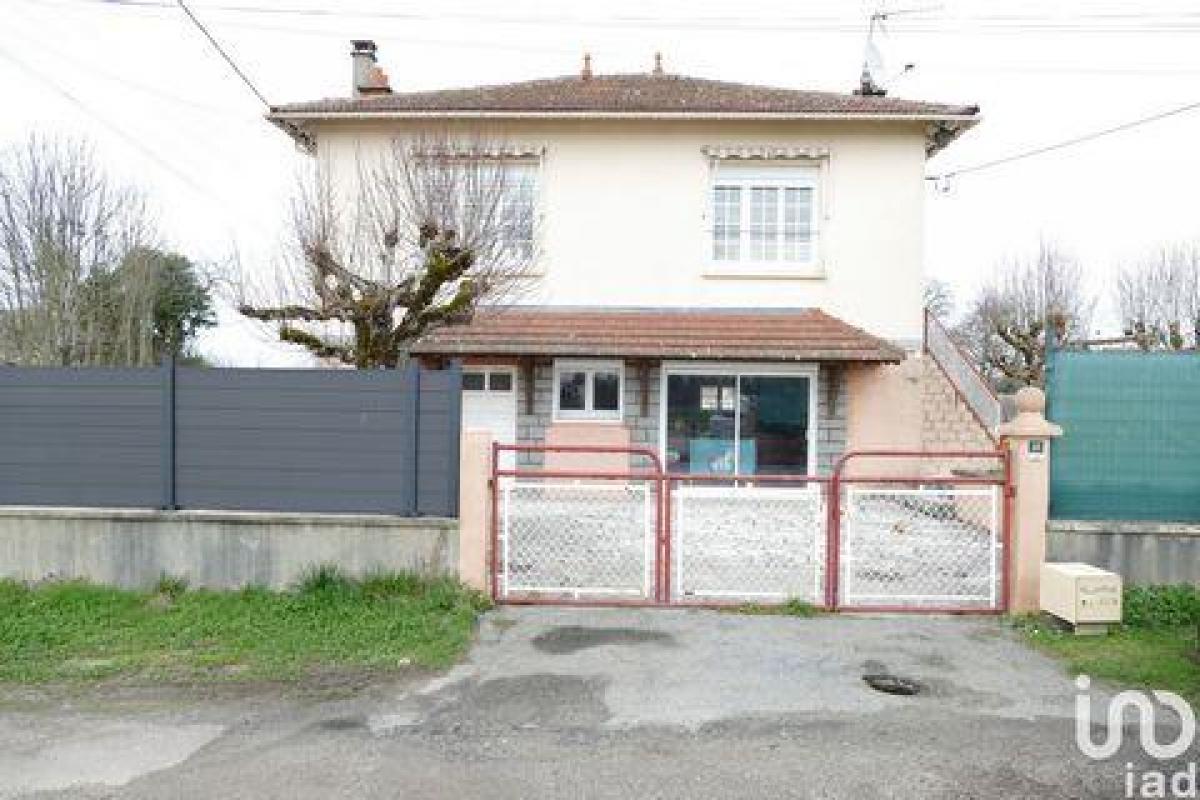 Picture of Home For Sale in Veyrac, Limousin, France