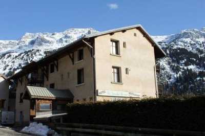 Industrial For Sale in Vaujany, France