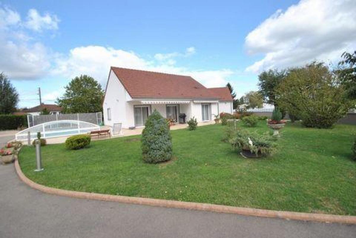 Picture of Home For Sale in Montchanin, Bourgogne, France