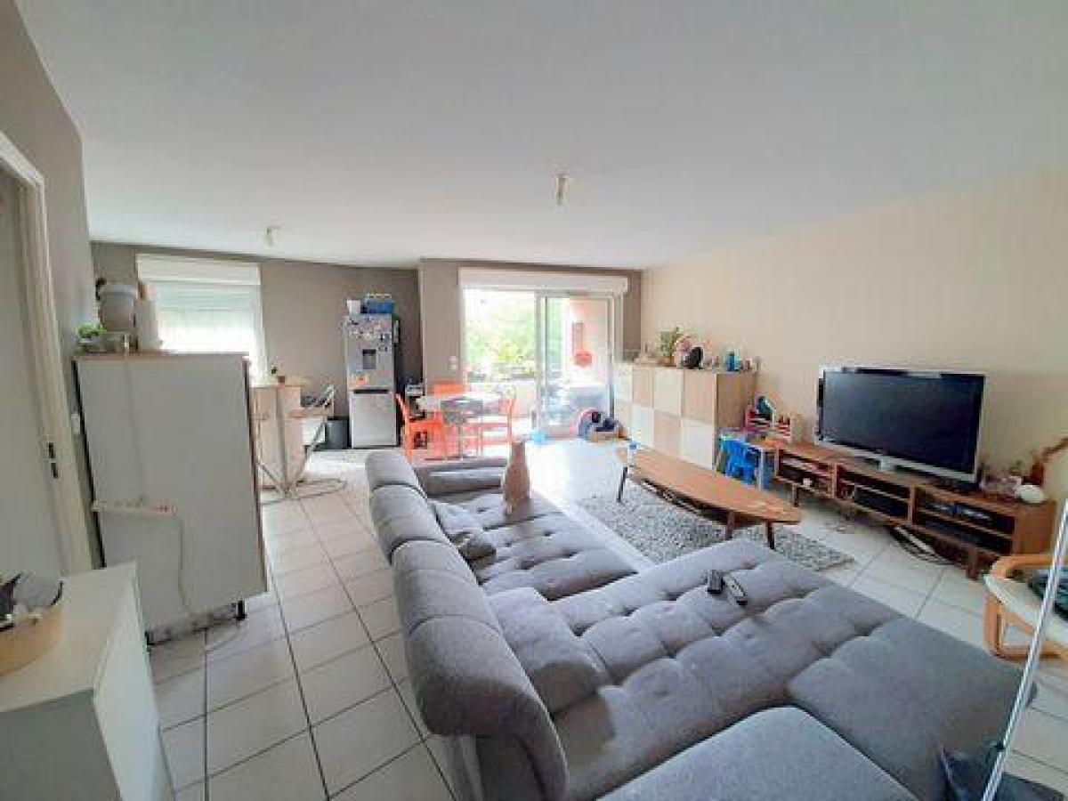 Picture of Condo For Sale in Le Bouscat, Aquitaine, France