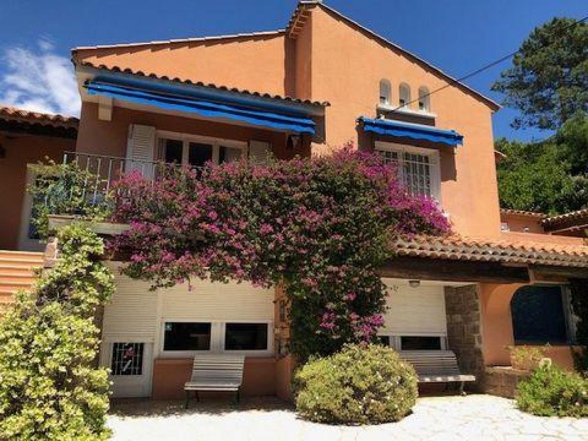 Picture of Home For Sale in Les Issambres, Cote d'Azur, France