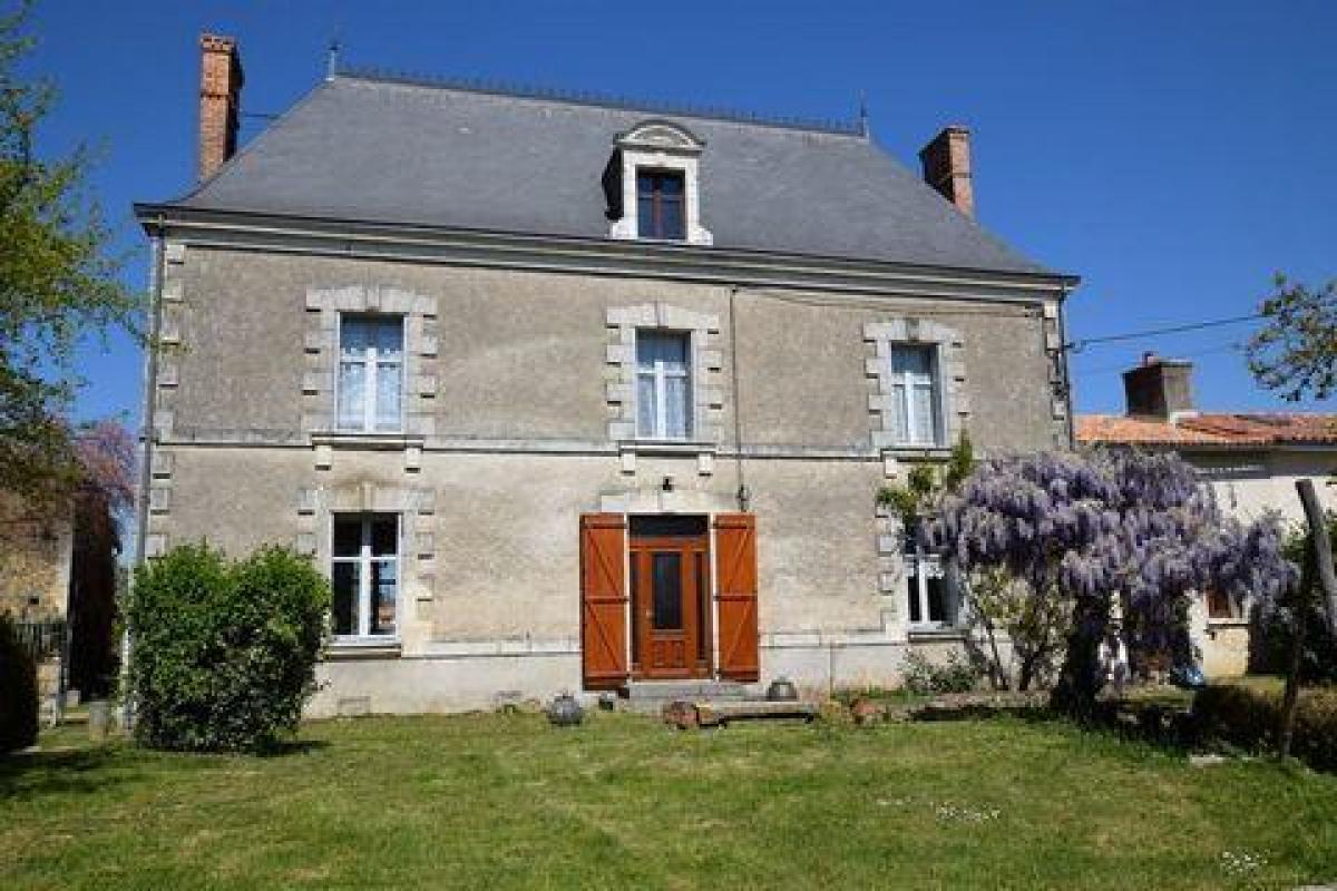 Picture of Home For Sale in Mauze Thouarsais, Poitou Charentes, France