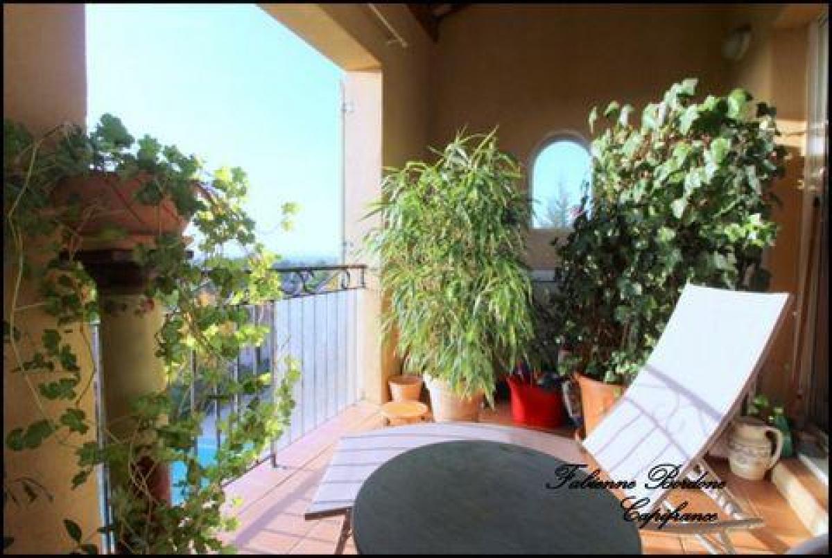 Picture of Condo For Sale in Mallemort, Provence-Alpes-Cote d'Azur, France