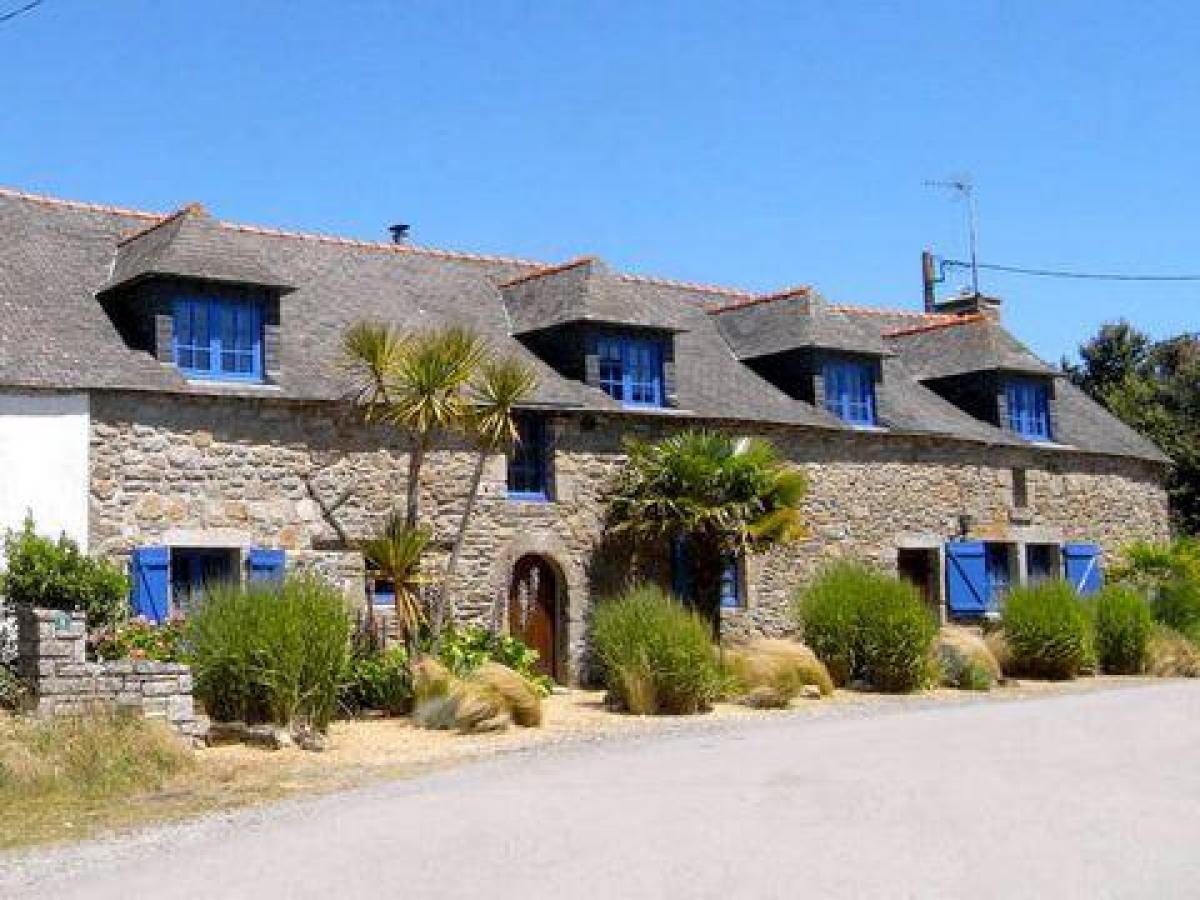 Picture of Retail For Sale in Muzillac, Bretagne, France