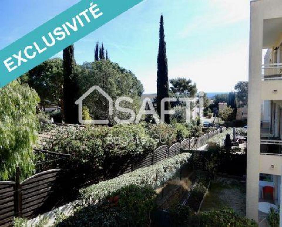 Picture of Apartment For Sale in Bandol, Cote d'Azur, France