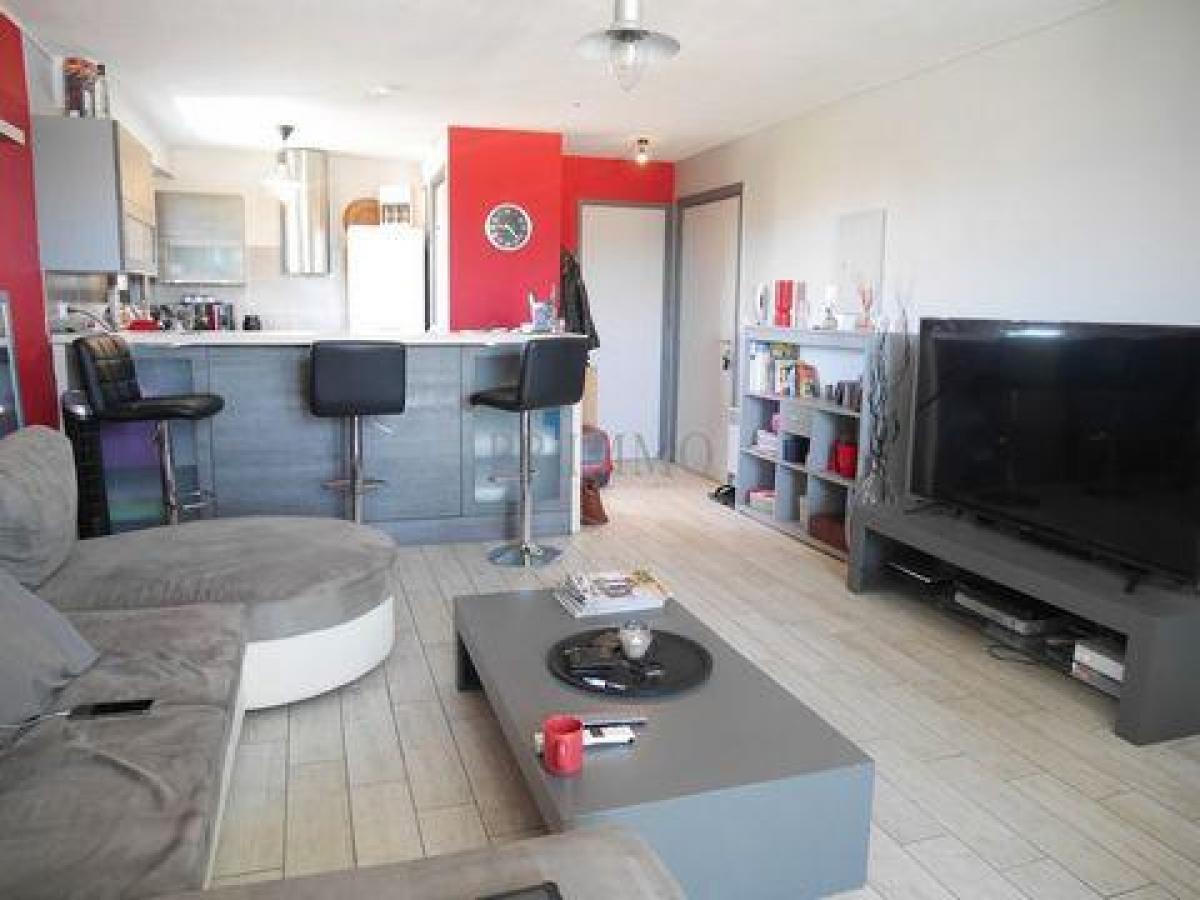 Picture of Condo For Sale in Frejus, Cote d'Azur, France