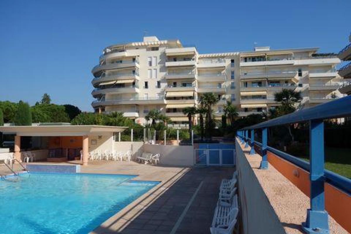 Picture of Condo For Sale in Frejus, Cote d'Azur, France