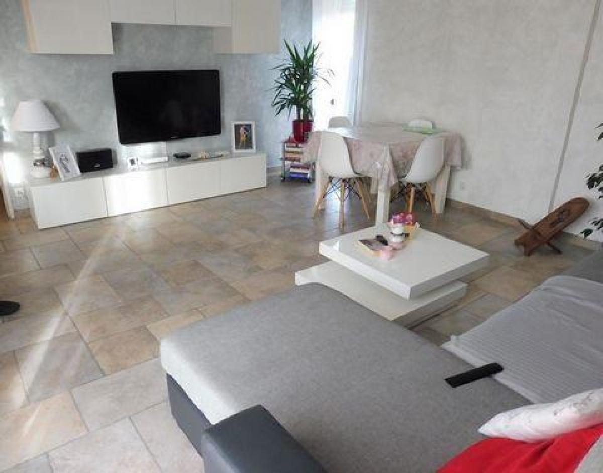 Picture of Condo For Sale in Frejus, Cote d'Azur, France