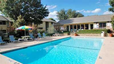 Apartment For Rent in Desoto, Texas