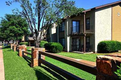 Apartment For Rent in Bedford, Texas