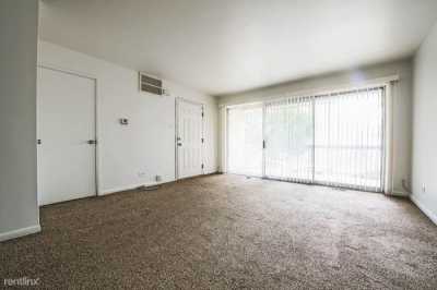 Apartment For Rent in Riverdale, Illinois