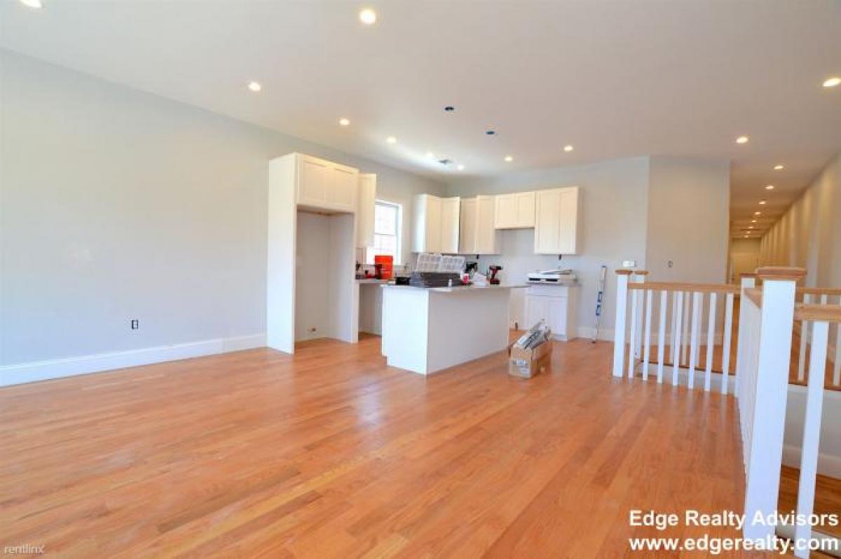 Picture of Home For Rent in Allston, Massachusetts, United States