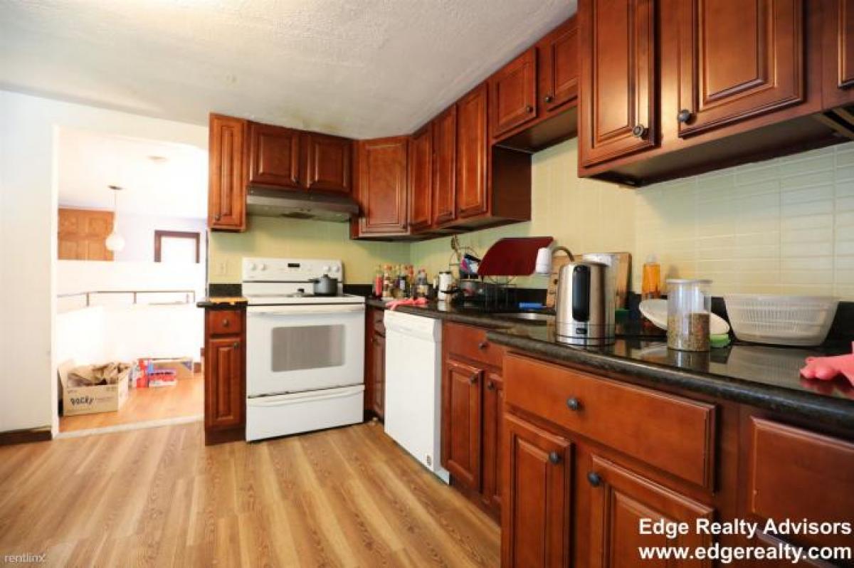 Picture of Home For Rent in Allston, Massachusetts, United States