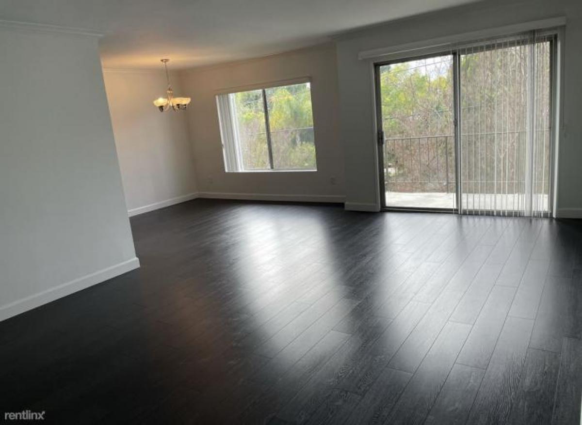 Picture of Apartment For Rent in Toluca Lake, California, United States