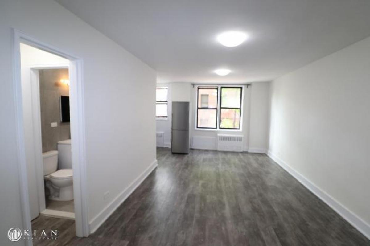 Picture of Apartment For Rent in Flushing, New York, United States