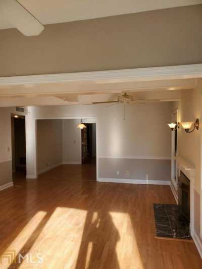 Apartment For Rent in Smyrna, Georgia