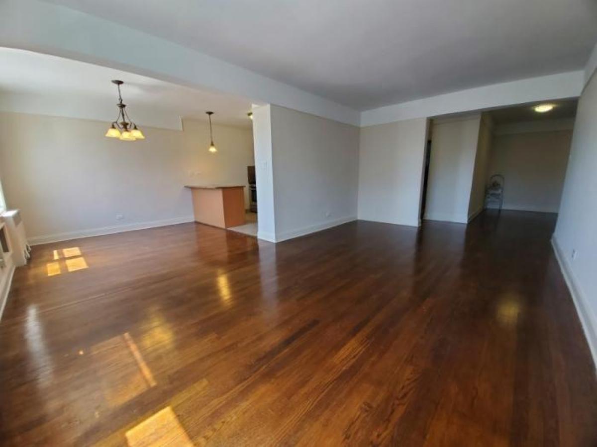 Picture of Apartment For Rent in Rego Park, New York, United States