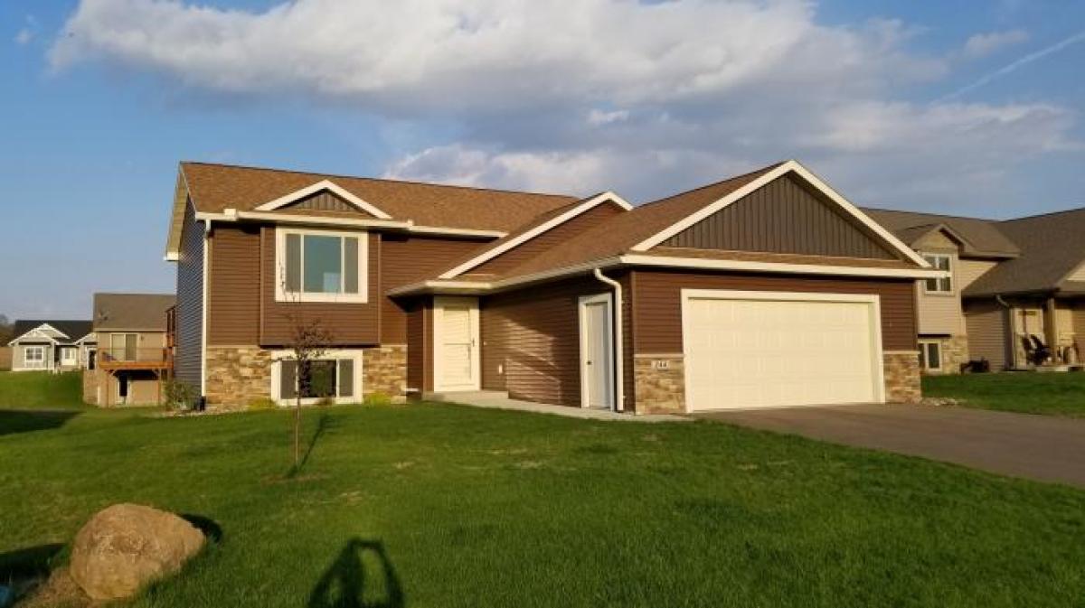 Picture of Home For Rent in New Richmond, Wisconsin, United States