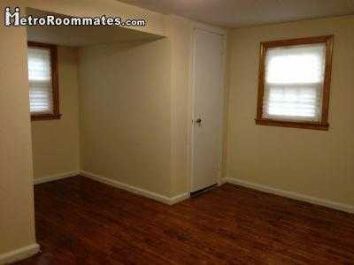 Home For Rent in North Bergen, New Jersey