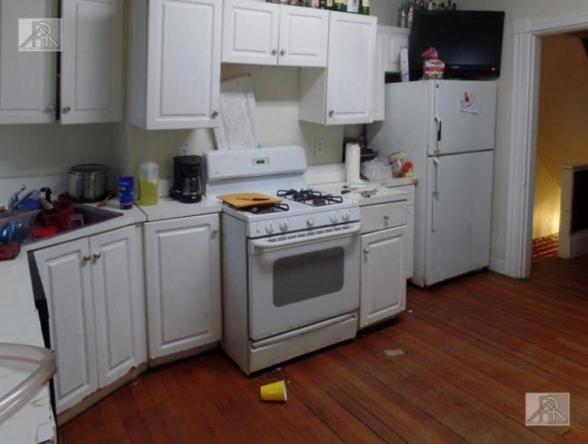 Picture of Multi-Family Home For Rent in Allston, Massachusetts, United States