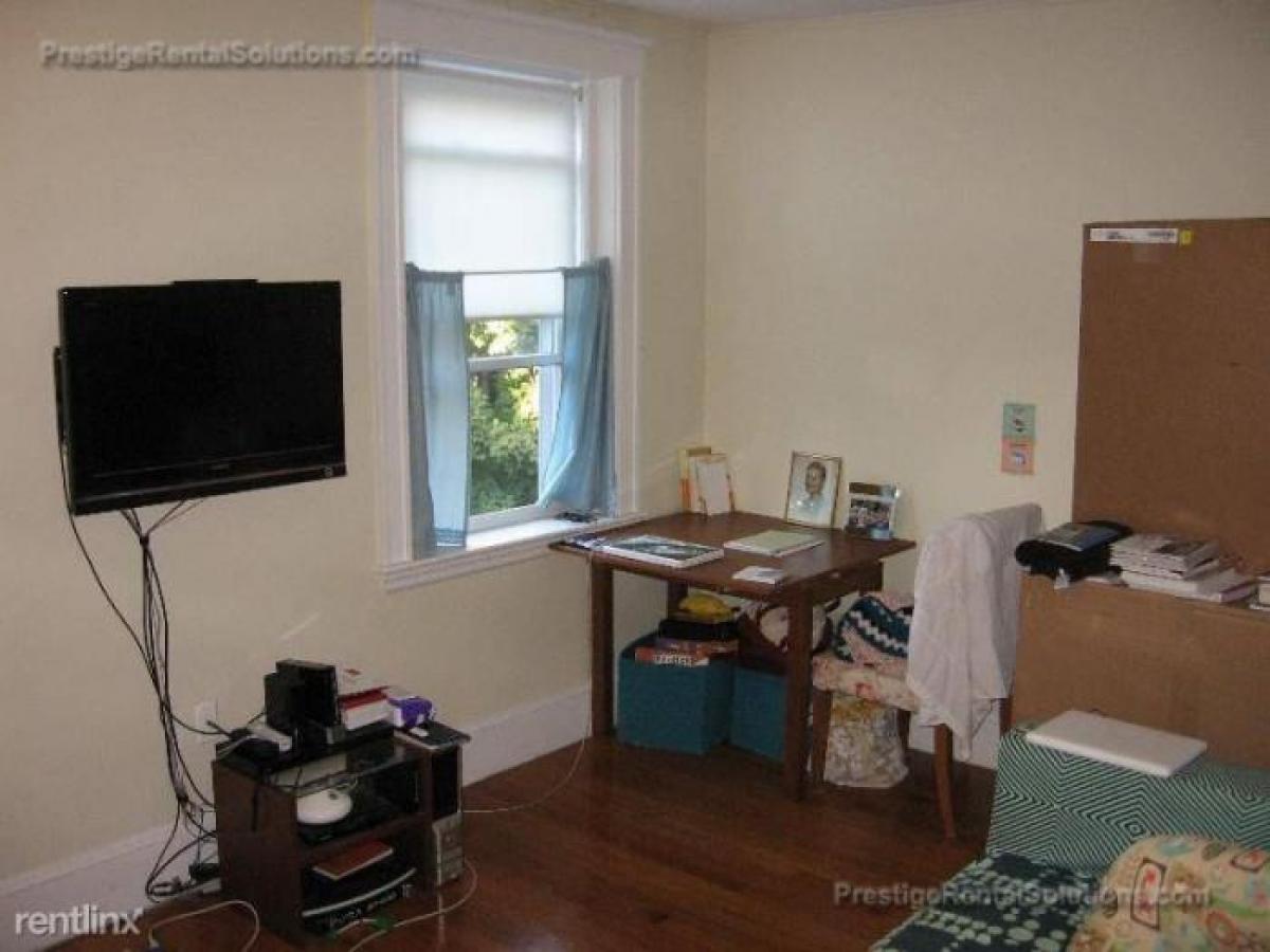 Picture of Apartment For Rent in North Quincy, Massachusetts, United States