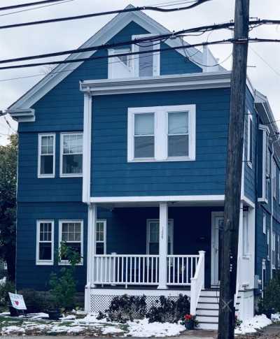 Home For Rent in Arlington, Massachusetts