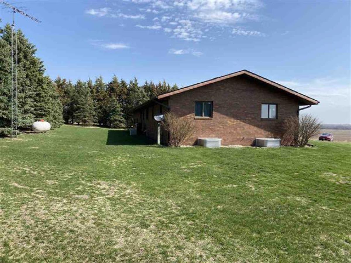 Picture of Home For Sale in Norfolk, Nebraska, United States