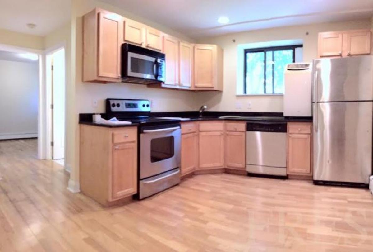 Picture of Condo For Rent in Chelsea, Massachusetts, United States