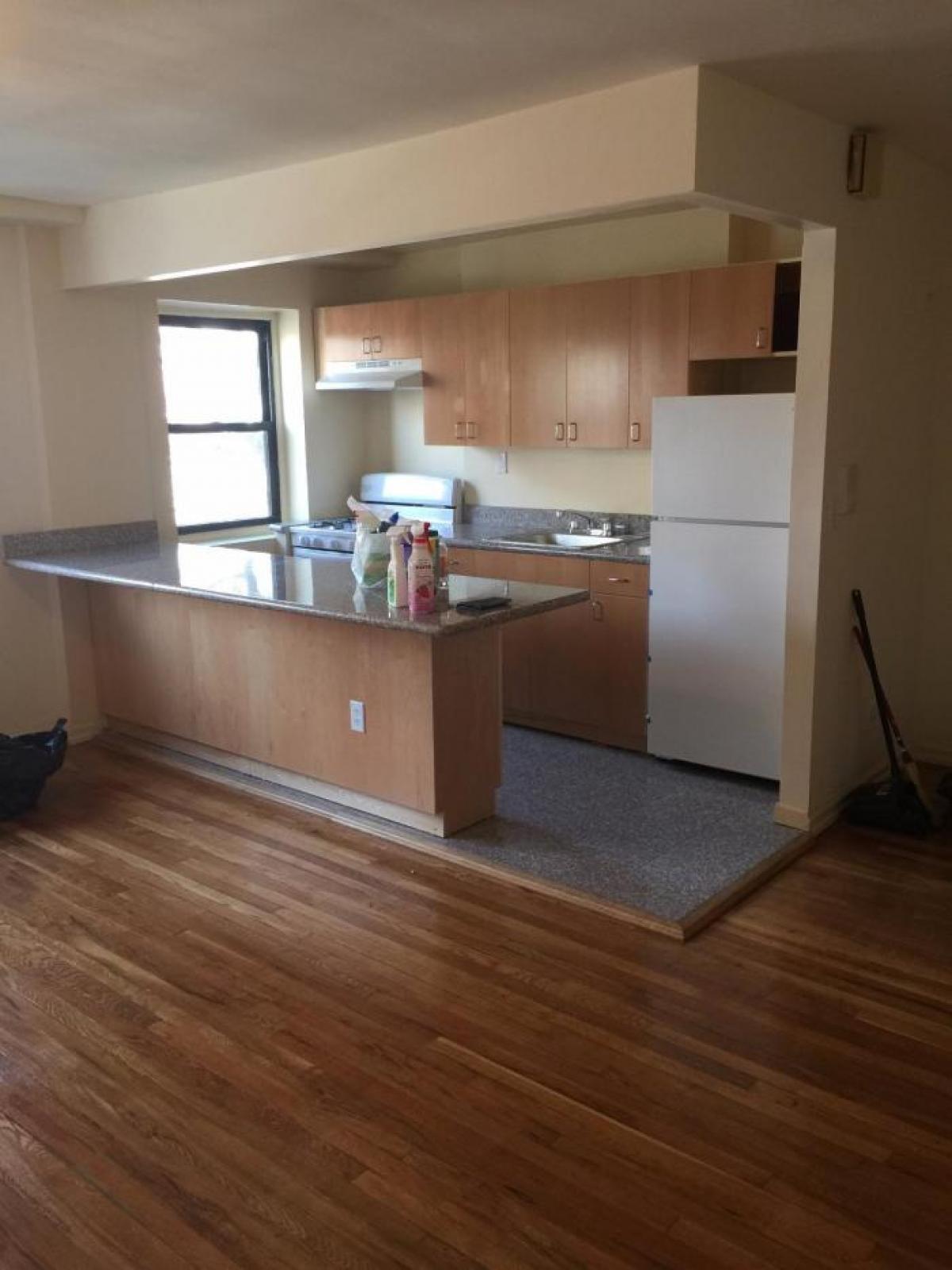 Picture of Home For Rent in Queens, New York, United States