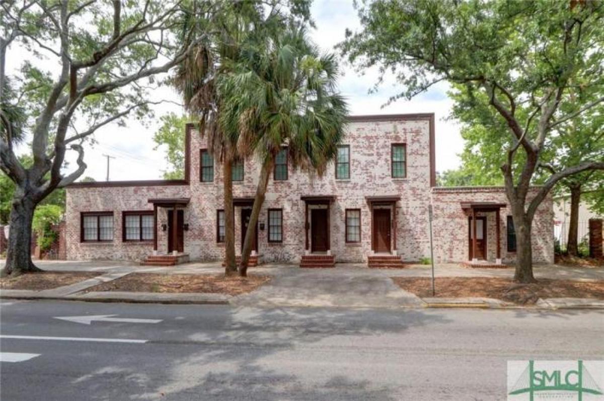 Picture of Multi-Family Home For Sale in Savannah, Georgia, United States