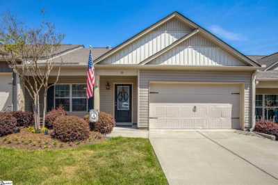 Home For Sale in Mauldin, South Carolina