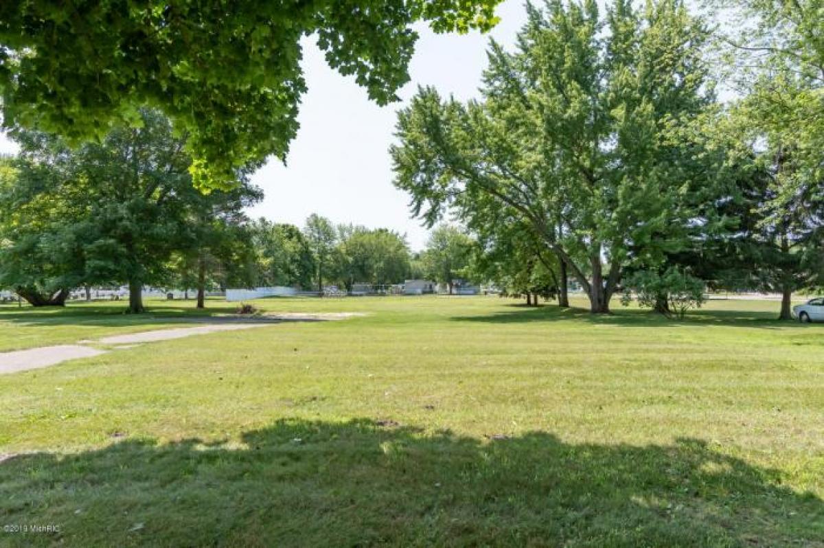 Picture of Residential Land For Sale in Watervliet, Michigan, United States